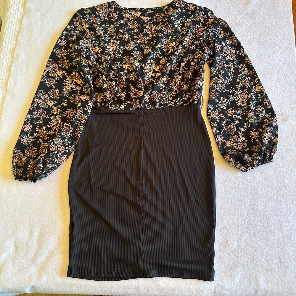 Shein Floral Long Sleeve Bodycon Mini Dress Black Brown Ribbed Size M Romantic
